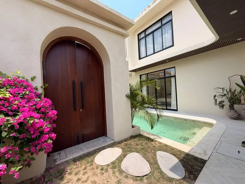 2 bedroom villa with private pool