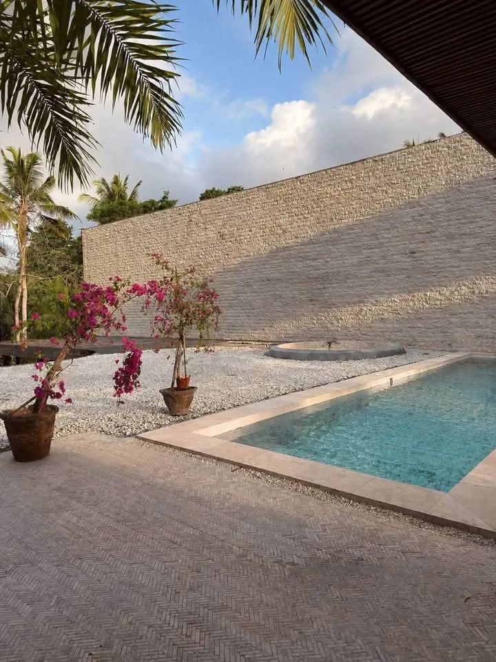 3 bedroom villa with private pool and gym, in Ubud