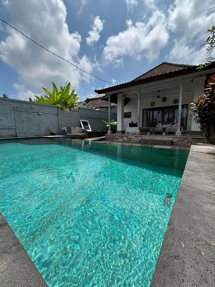 2 bedroom villa with private pool, rice field and sunset views