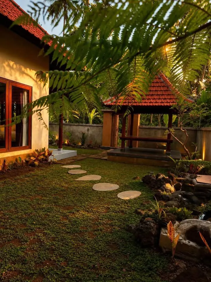 2 bedroom villa with large private garden, 30 minutes from Central Ubud