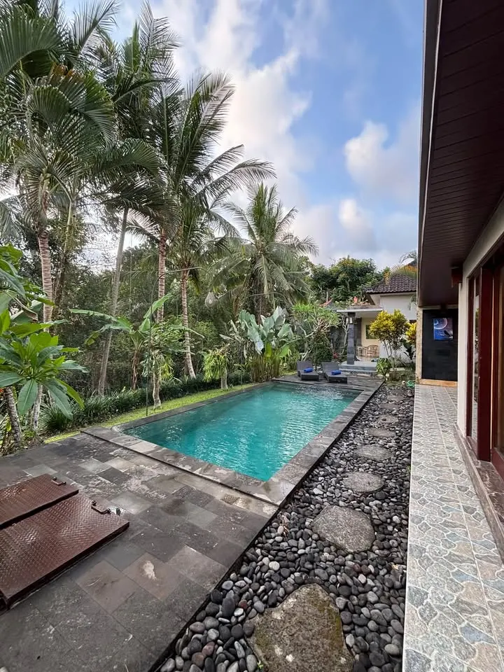 3 bedroom villa with private pool, surrounded by forest
