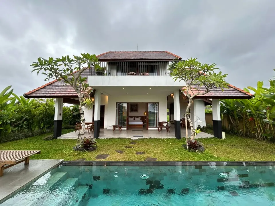 2 bedroom villa with private pool, rice field views