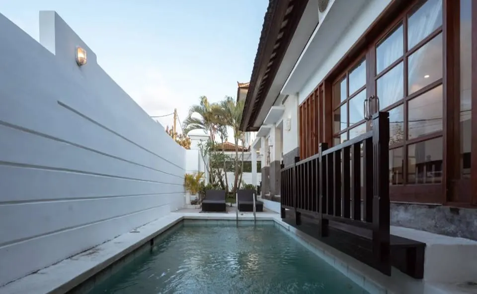2 bedroom villa with private pool