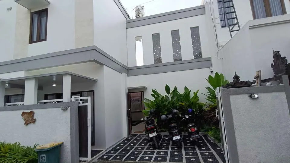3 bedroom villa with private pool