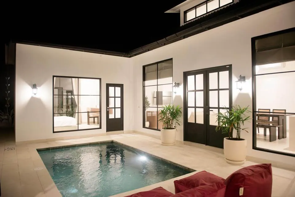 2 bedroom villa with private pool, 10 minutes to Ubud center