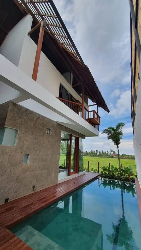 3 bedroom villa with private pool