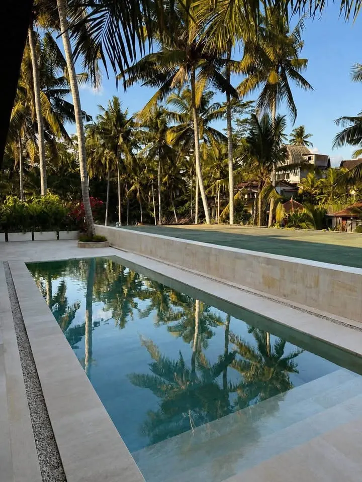 Villa with private pool and open views, peaceful and bright