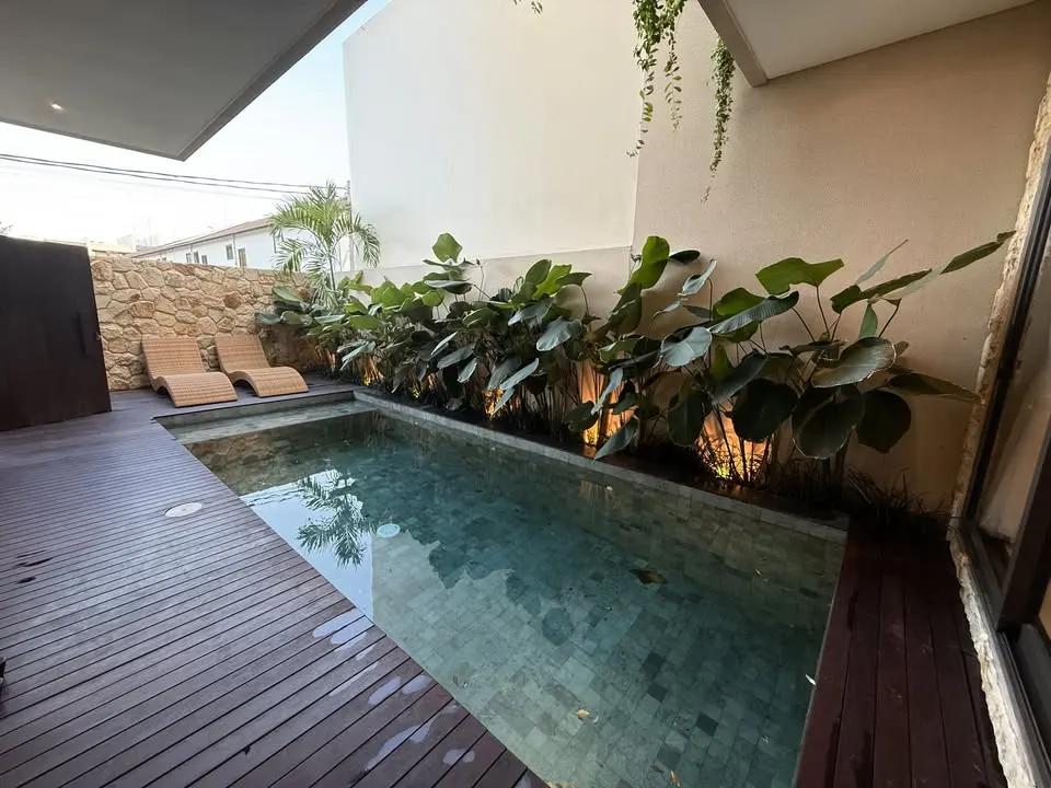 2 bedroom villa with rooftop terrace, 15 minutes walk to Pererenan Beach