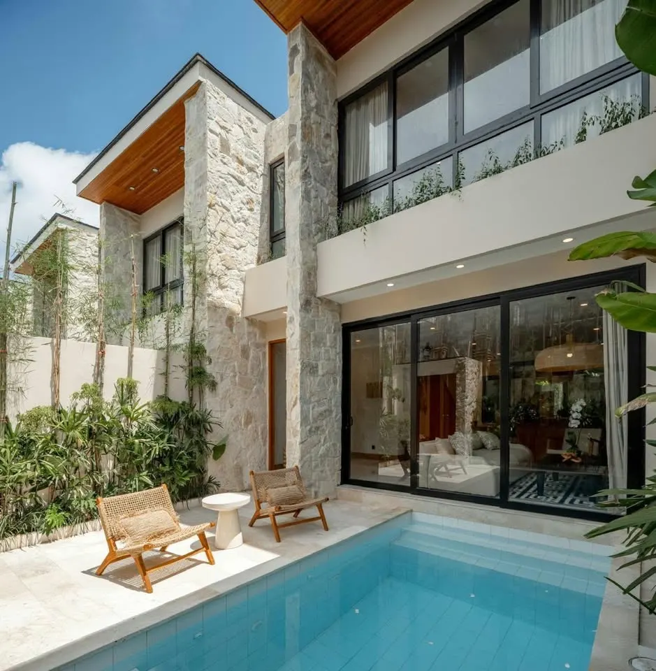 2 bedroom villa with private pool, close to the beach