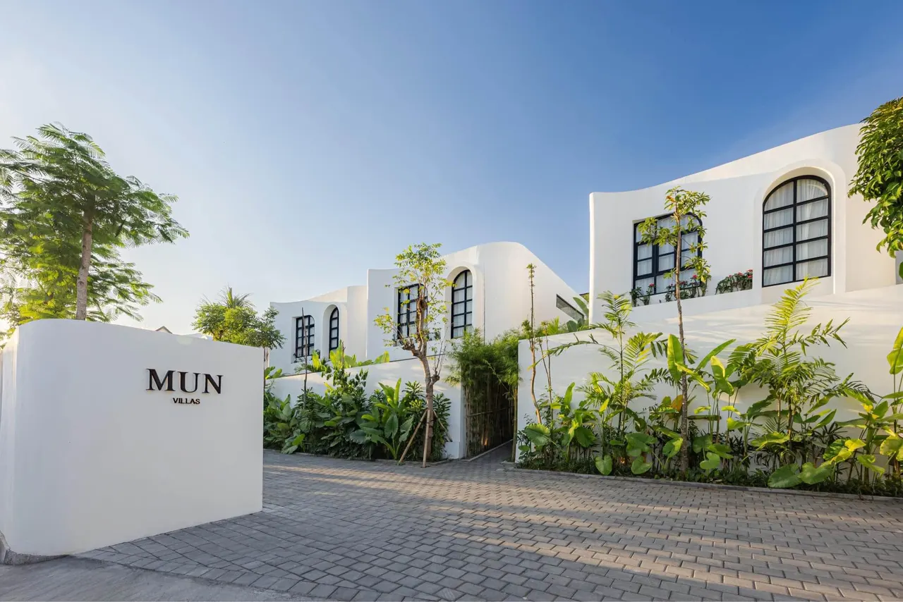 2 bedroom villa with private pool