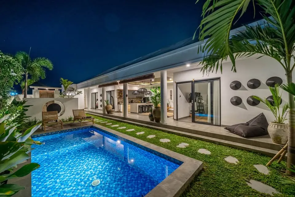 2 bedroom villa with private pool