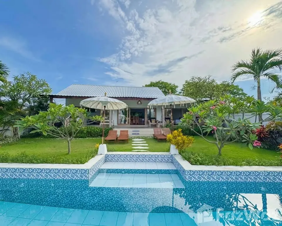 2 bedroom villa with private pool