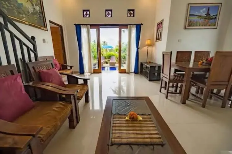 3 bedroom villa with private pool, peaceful rice field setting