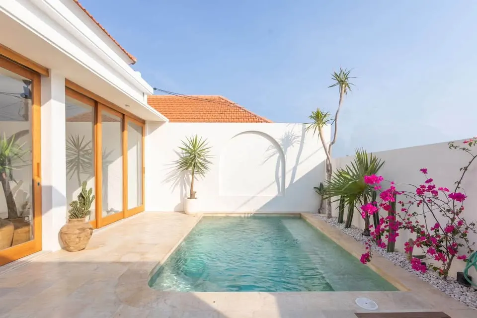 3 bedroom villa with private pool, rice field view