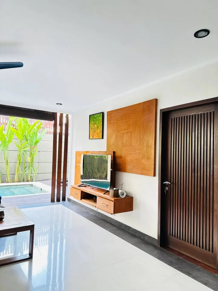 3 bedroom villa with private pool, close to market and beach