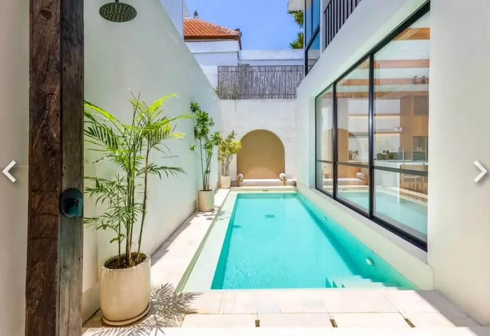 3 bedroom villa with pool and luxury bathrooms, in Pererenan