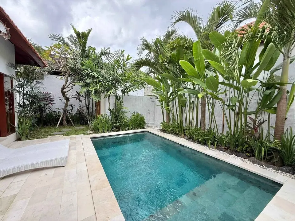 2 bedroom villa with private pool, close to beach and local amenities