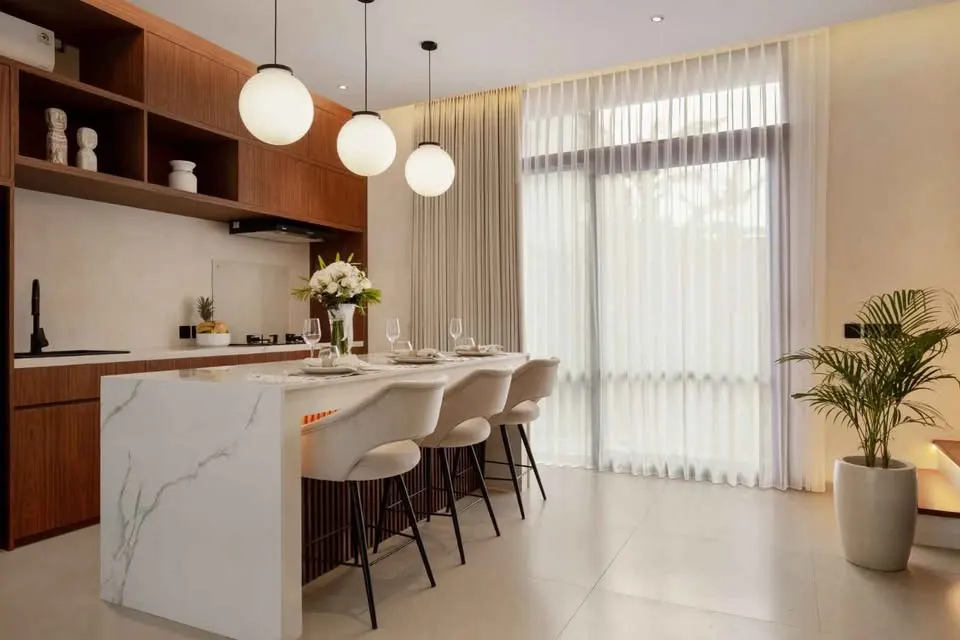 2 bedroom house with garden, Padonan