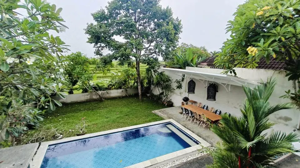 3 bedroom villa with rice field view and garden