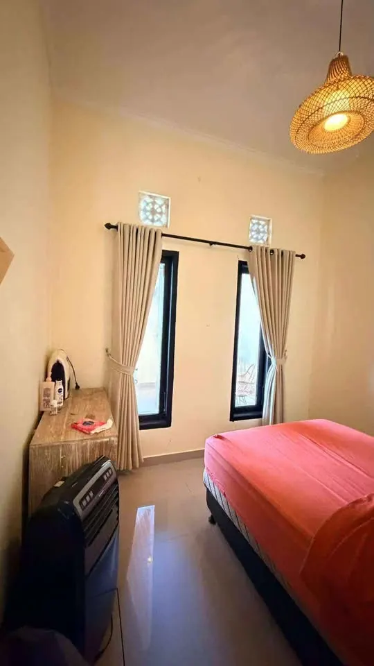 2 bedroom house with carport, near Tabanan city