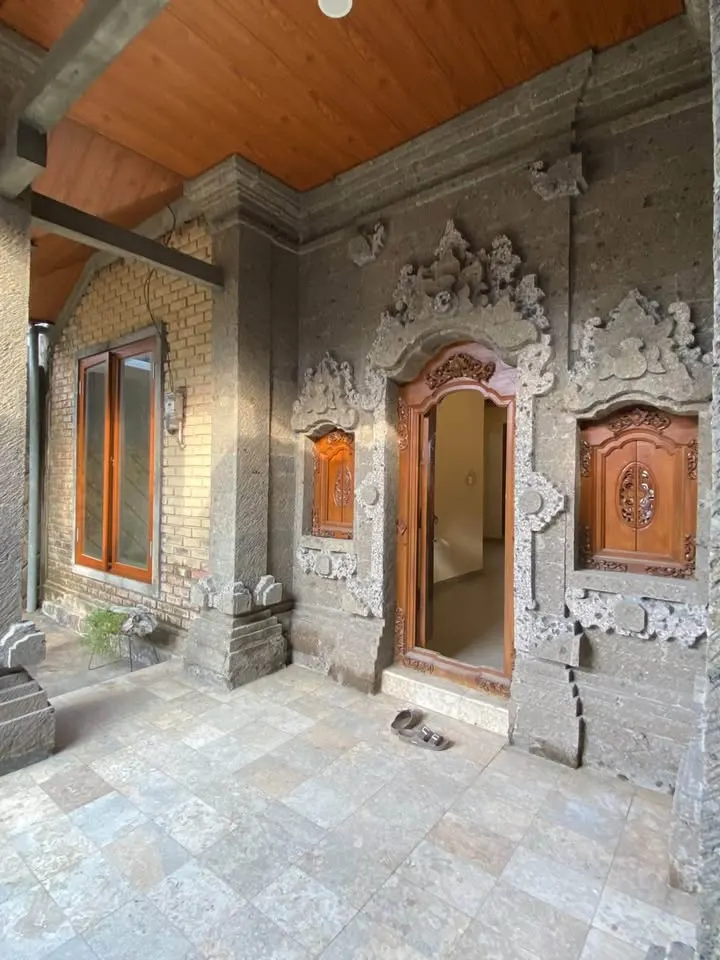 3 bedroom house with garden