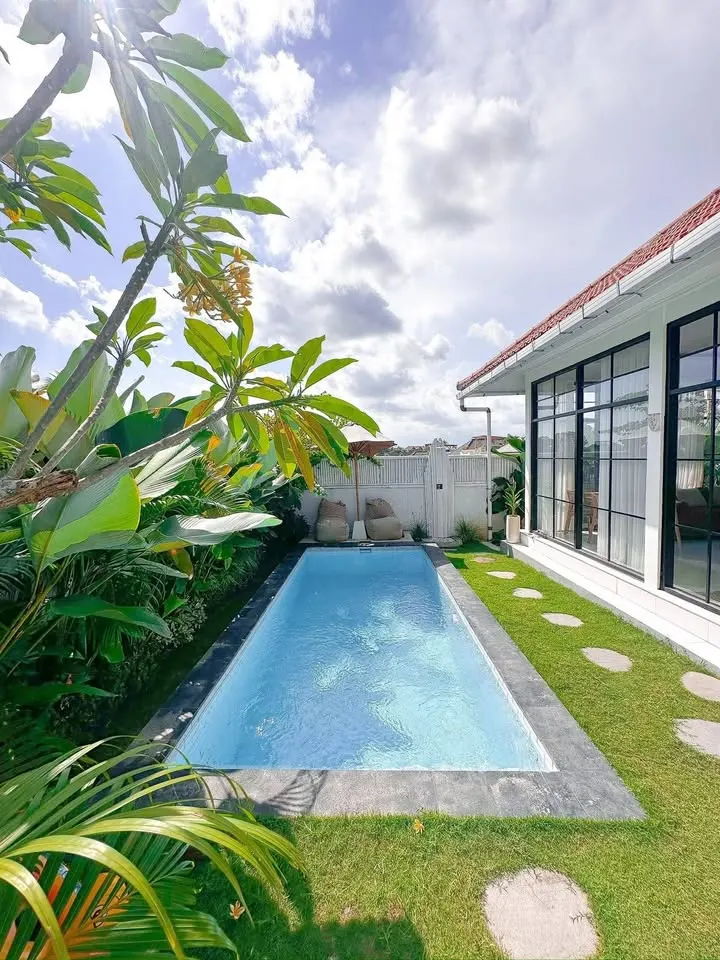 3 bedroom villa with private pool, quiet gang and area