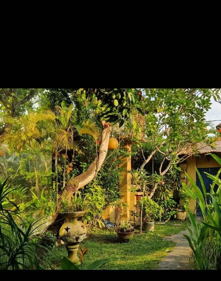 2 bedroom villa with private pool, 5 minutes to Double Six Beach